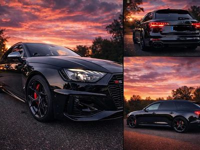 Second-hand Audi RS4 Competition 450 CP (330 kW) 2024 Negru Break