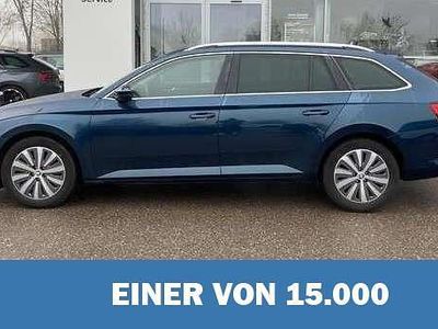 Gebraucht Skoda Superb Style 150 PS (110 kW) 2021 Blau metallic Kombi