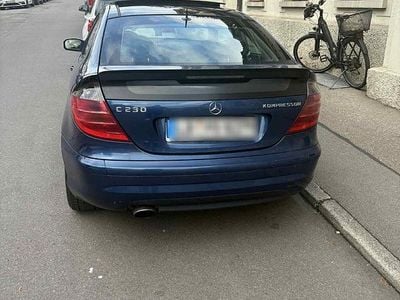 Gebraucht Mercedes C230 198 PS (145 kW) 2001 Blau Coupé
