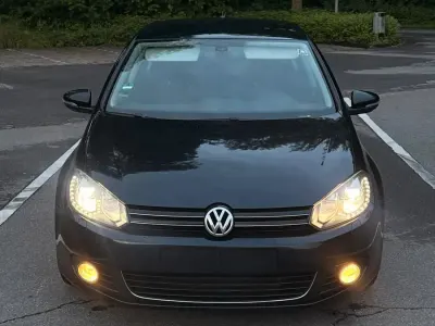 Gebraucht VW Golf VI Style 140 PS (102 kW) 2011 Andere farben Kleinwagen