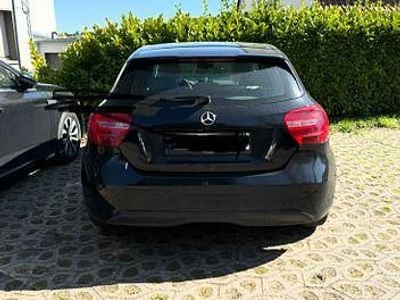 Gebraucht Mercedes A180 Style 109 PS (80 kW) 2014 Schwarz Limousine