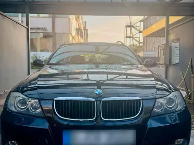 Gebraucht BMW 320 150 PS (110 kW) 2006 Schwarz Kombi