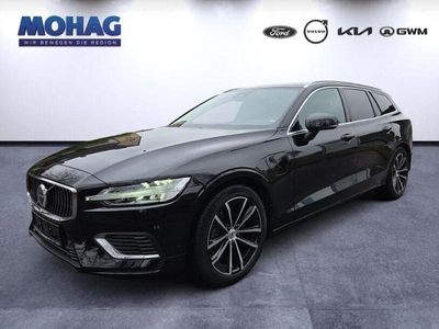 Usata Volvo V60 Core 350 CV (257 kW) 2022 Nero Station wagon