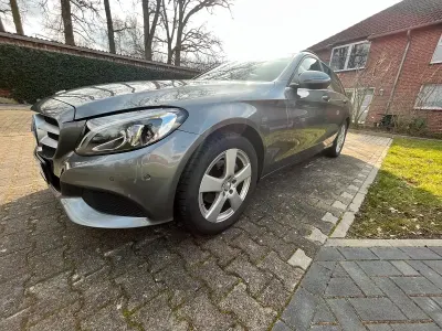 Gebraucht Mercedes C180 116 PS (85 kW) 2017 Grau Kombi