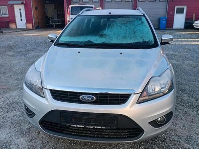 Gebraucht Ford Focus 116 PS (85 kW) 2009 Grau Kombi