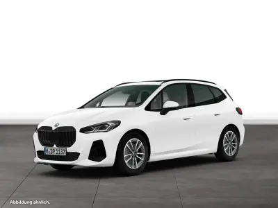 Gebraucht BMW 223 Active Tourer Luxury Line 204 PS (150 kW) 2025 Van / Kleinbus