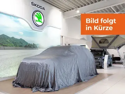 Gebraucht Skoda Superb Ambition 150 PS (110 kW) 2024 Weiss Kombi