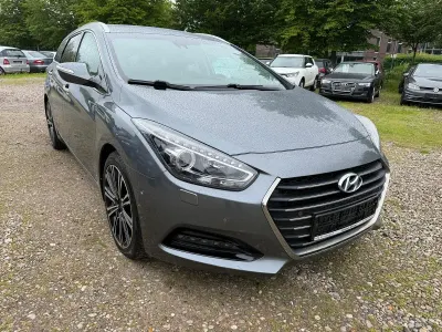 Gebraucht Hyundai i40 Premium 165 PS (121 kW) 2018 Kombi