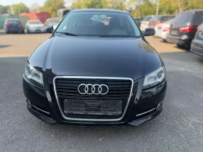 Gebraucht Audi A3 Ambition 140 PS (102 kW) 2011 Brillantschwarz Kleinwagen