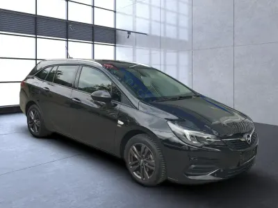 Gebraucht Opel Astra 145 PS (106 kW) 2020 Schwarz Limousine