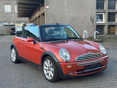 Second-hand Mini Cooper Cabriolet 116 CP (85 kW) 2004 Portocaliu Cabrio