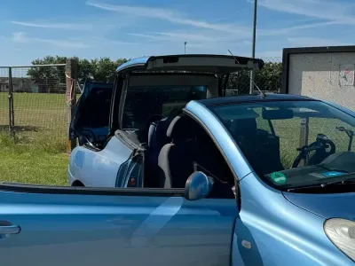 Gebraucht Nissan Micra 88 PS (64 kW) 2006 Blau Cabrio