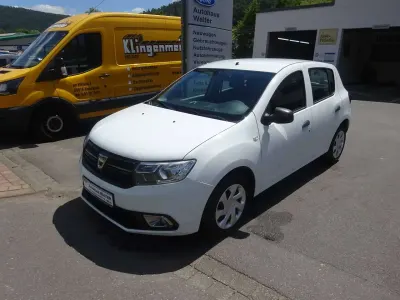 Gebraucht Dacia Sandero Essentiel 73 PS (53 kW) 2019 Gletscherweiss Kleinwagen