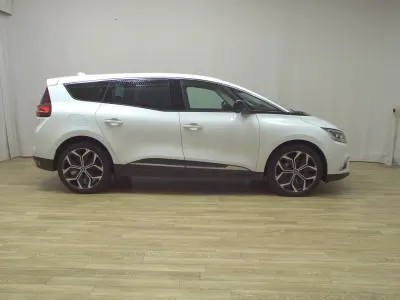 Gebraucht Renault Grand Scénic IV 140 PS (102 kW) 2023 Gletscherweiss Van / Kleinbus