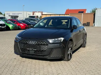 Gebraucht Audi A1 Sportback Advanced Plus 95 PS (69 kW) 2019 Grau Kleinwagen
