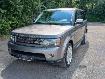Gebraucht Land Rover Range Rover HSE 272 PS (200 kW) 2010 Grau SUV