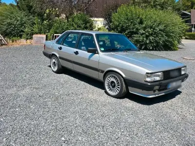 Gebraucht Audi 80 112 PS (82 kW) 1986 Silber Limousine
