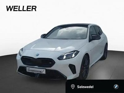 Gebraucht BMW M135 M Sport 300 PS (220 kW) 2025 Alpinweiss iii (weiß) Kleinwagen