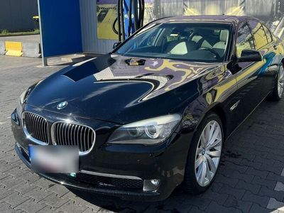 BMW 730