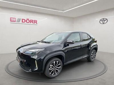 Neu Toyota Yaris Cross 131 PS (96 kW) 2025 Schwarz SUV