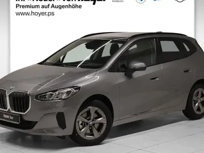 Nuova BMW 218 Shadowline 136 CV (100 kW) 2025 Grigio Station wagon