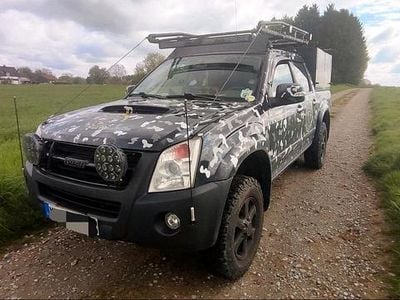 Usado Isuzu D-Max 163 HP (119 kW) 2007 Preto SUV