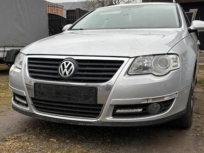 Gebraucht VW Passat 140 PS (102 kW) 2008 Silber Kombi