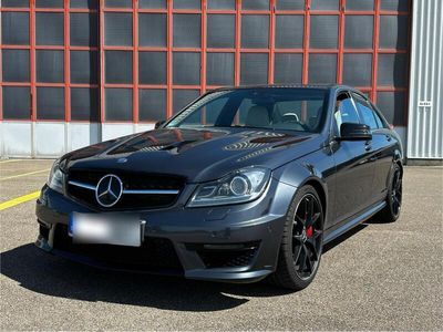 Mercedes C63 AMG