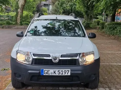 Gebraucht Dacia Duster 90 PS (66 kW) 2012 Weiß SUV