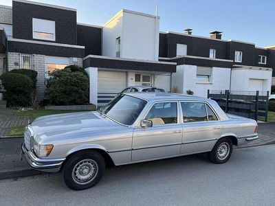 Gebraucht Mercedes 450 224 PS (164 kW) 1974 Silber Limousine