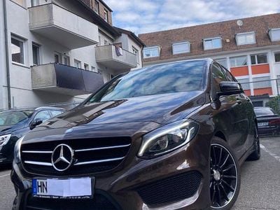 Brugt Mercedes B200 AMG line 136 HK (100 kW) 2016 Brun MPV
