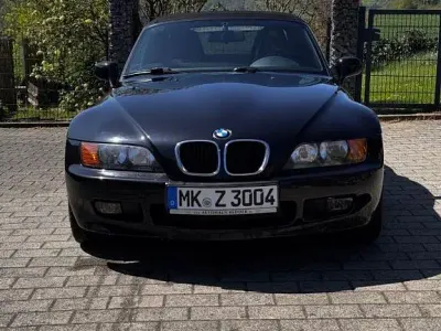 Gebraucht BMW Z3 Sport Line 118 PS (86 kW) 1997 Schwarz Cabrio