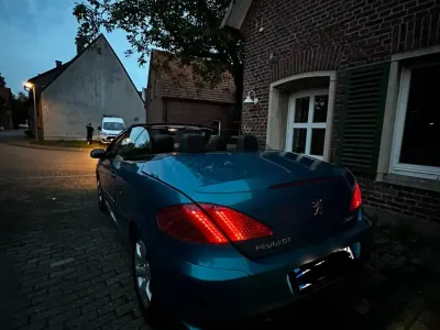 Gebraucht Peugeot 307 CC 109 PS (80 kW) 2006 Blau Cabrio