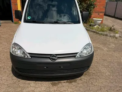 Gebraucht Opel Combo 75 PS (55 kW) 2008 Weiß Van / Kleinbus