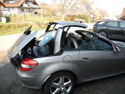 Gebraucht Mercedes SLK200 163 PS (119 kW) 2005 Silber Cabrio