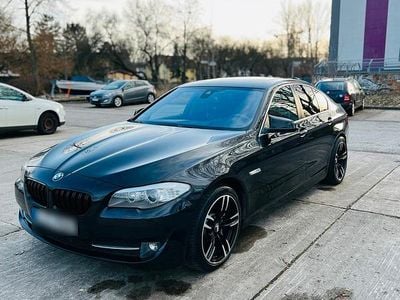 Second-hand BMW 530 258 CP (189 kW) 2013 Negru Berlinǎ