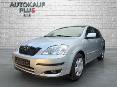 Gebraucht Toyota Corolla Sol 97 PS (71 kW) 2004 Silber Limousine