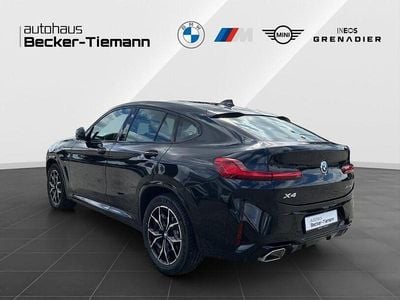 Gebraucht BMW X4 Performance 190 PS (139 kW) 2025 Saphirschwarz SUV