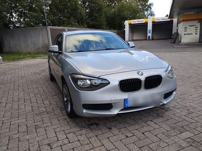Silber Gebraucht 2012 BMW 116 Sport Line Kleinwagen | 6.900 € (Guter Preis)