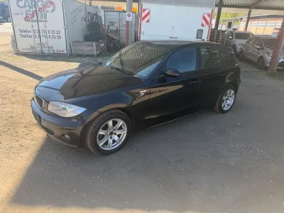 Gebraucht BMW 118 129 PS (94 kW) 2006 Schwarz Kleinwagen
