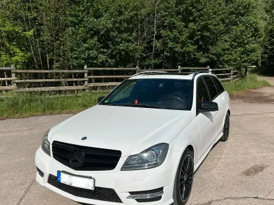 Gebraucht Mercedes 200 AMG 184 PS (135 kW) 2013 Weiß Kombi