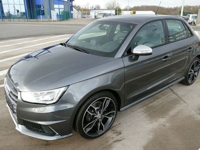 Grau metallic Gebraucht 2016 Audi S1 Sportback Sport Kleinwagen | 22.490 € (Teuer)