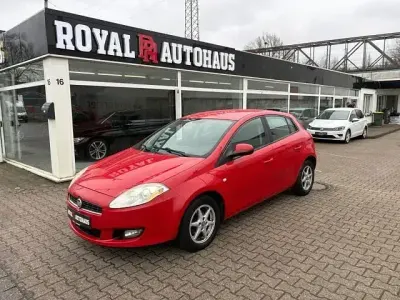 Käytetty Fiat Bravo Racing 90 HP (66 kW) 2009 Punainen Viistoperä