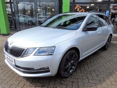 gebraucht Skoda Octavia Combi 2.0 TDI DSG Style LED/NAVI/SHZ