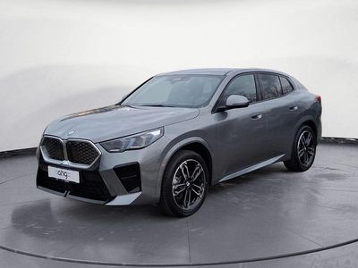 Gebraucht BMW iX2 M Sport 150 kW (204 PS) 2025 Grau SUV
