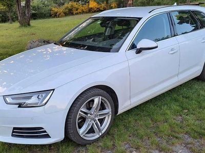 Gebraucht Audi A4 Sport 150 PS (110 kW) 2016 Weiß Kombi