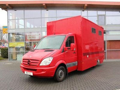 Gebraucht Mercedes Sprinter 109 PS (80 kW) 2008 Hibiskusrot Van