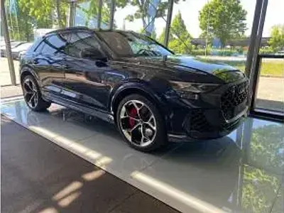 Neu Audi Q8 640 PS (470 kW) 2026 Grün (waitomoblau metallic) SUV