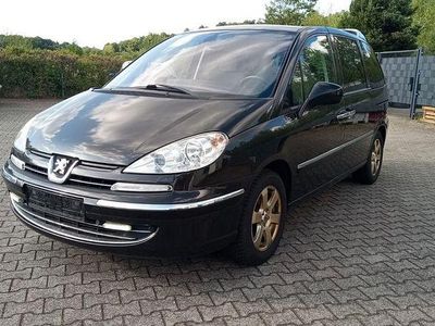 Peugeot 807
