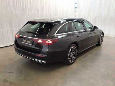 Gebraucht 2023 Mercedes E220 Avantgarde | 47.774 € (Fairer Preis)